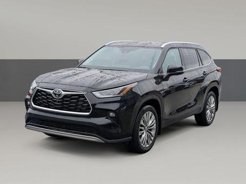 2024 Toyota Highlander Platinum
