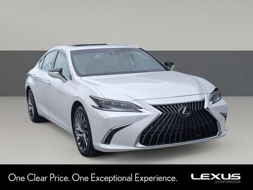 White Pearl 2025 Lexus ES 300h Ultra Luxury