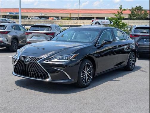 2025 Lexus ES 300h Base