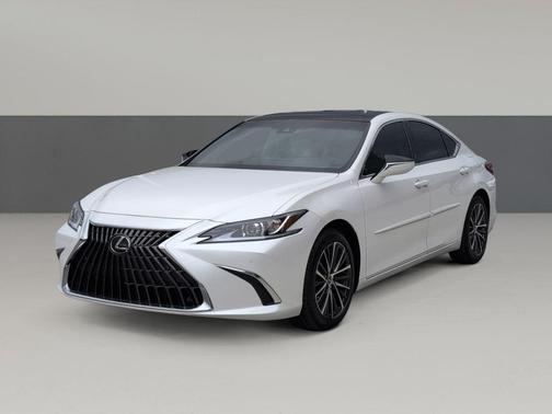 2022 Lexus ES 350 Base