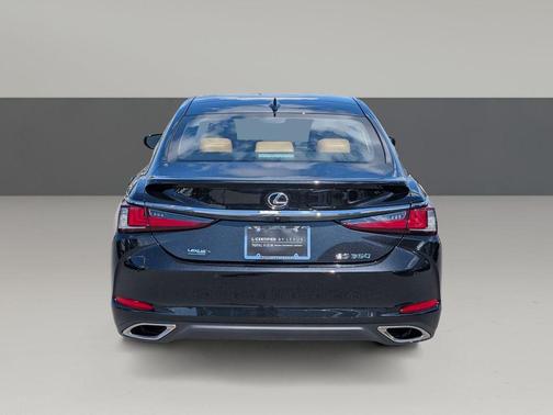 2024 Lexus ES 350 Ultra Luxury