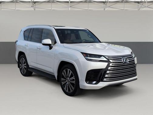2025 Lexus LX 600 Luxury