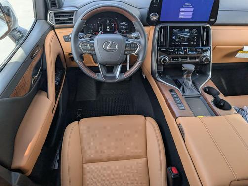 2025 Lexus LX 600 Luxury