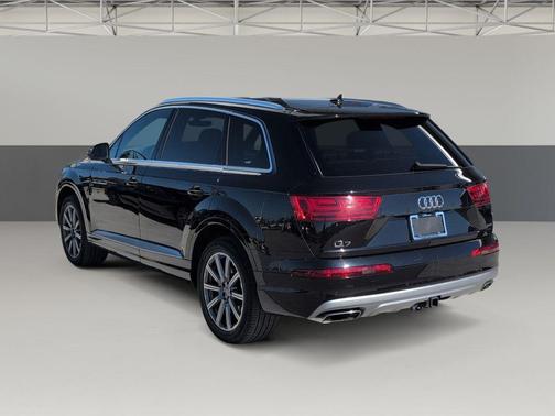 2018 Audi Q7 2.0T Premium Plus