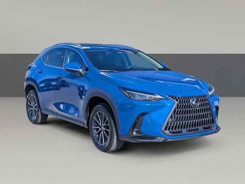 2025 Lexus NX 250 Premium