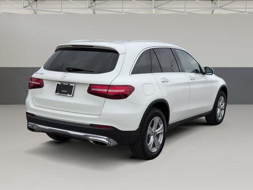 2018 Mercedes-Benz GLC 300 Base