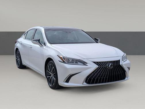 Eminent White Pearl 2023 Lexus ES 350 Base