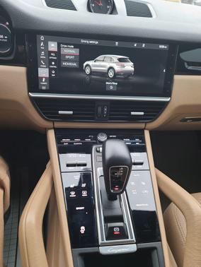 2019 Porsche Cayenne Cayenne