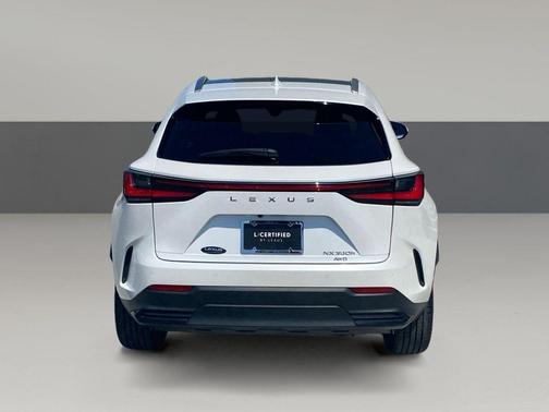 2022 Lexus NX 350h Luxury