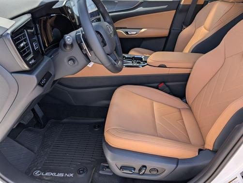 2025 Lexus NX 450h+ Luxury