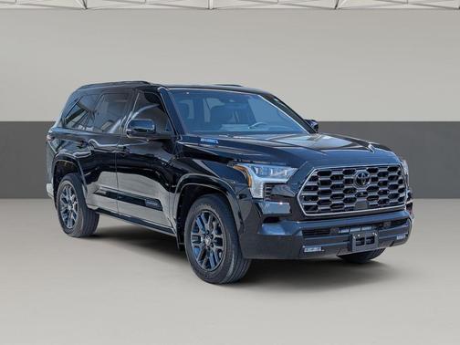 2025 Toyota Sequoia Platinum