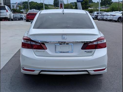 2017 Honda Accord Hybrid Touring