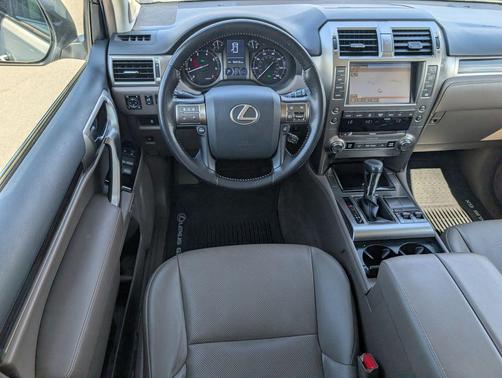 Starfire Pearl 2017 Lexus GX 460 Base