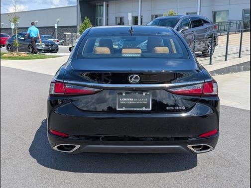 2024 Lexus ES 350 Premium
