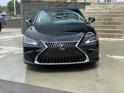 2024 Lexus ES 300h Premium