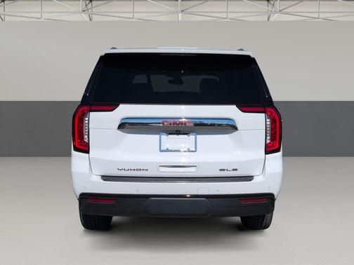 2022 GMC Yukon XL SLE