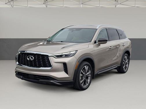 2022 INFINITI QX60 Luxe