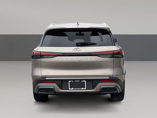 2022 INFINITI QX60 Luxe