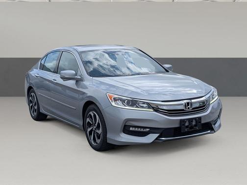2017 Honda Accord EX-L w/Navigation & Honda Sensing
