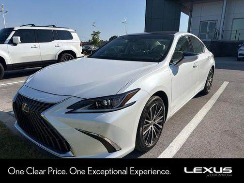 White Pearl 2025 Lexus ES 350 Base