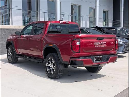 2024 GMC Canyon Base