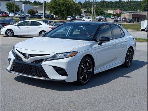 2020 Toyota Camry XSE