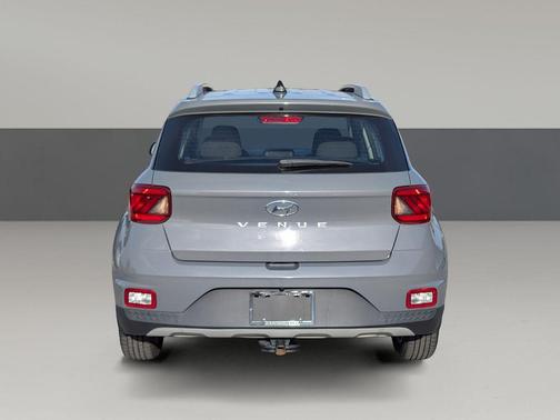 2020 Hyundai VENUE SEL