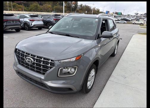 2020 Hyundai VENUE SEL