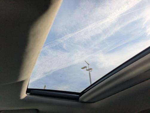 Midnight Black Metallic 2017 Toyota Highlander XLE