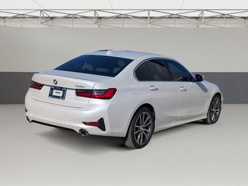 2020 BMW 330 330i