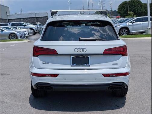 2023 Audi Q5 45 S line Prestige