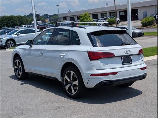 2023 Audi Q5 45 S line Prestige