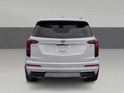 2022 Cadillac XT6 Premium Luxury AWD