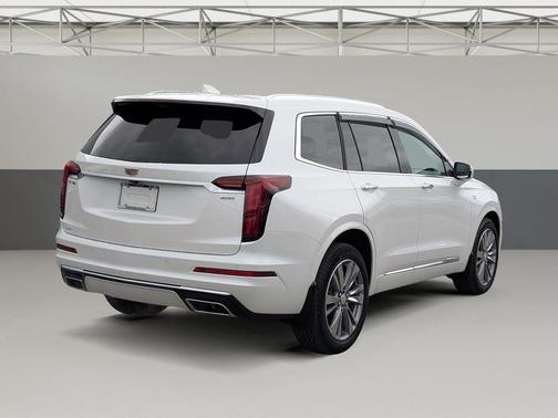 2022 Cadillac XT6 Premium Luxury AWD