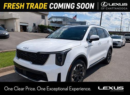 Glacial White Pearl 2024 Kia Sorento S