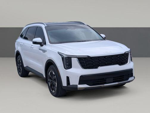 Glacial White Pearl 2024 Kia Sorento S