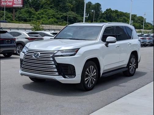 2024 Lexus LX 600 Premium
