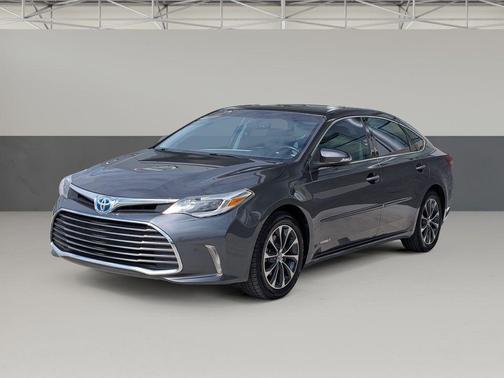 2016 Toyota Avalon Hybrid XLE Premium