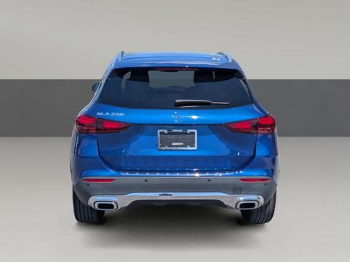 2025 Mercedes-Benz GLA 250 4MATIC