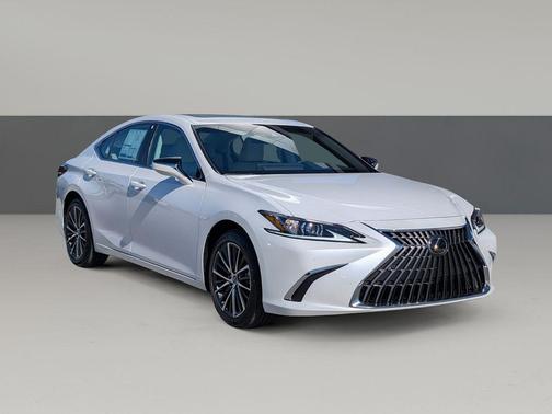 2025 Lexus ES 350 Base