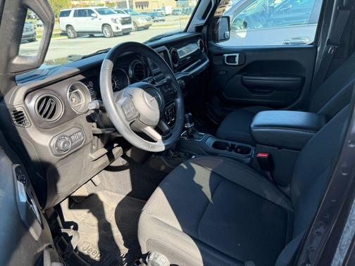 2022 Jeep Wrangler Unlimited Sport Altitude