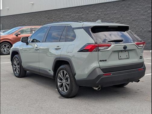 2023 Toyota RAV4 Hybrid XLE Premium