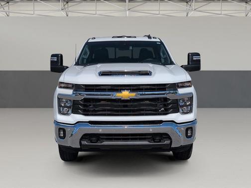 2025 Chevrolet Silverado 3500 LT