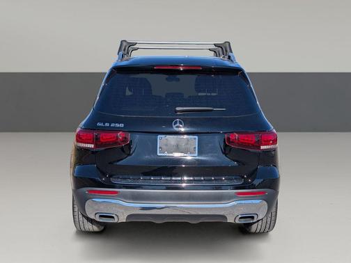 2022 Mercedes-Benz GLB 250 Base