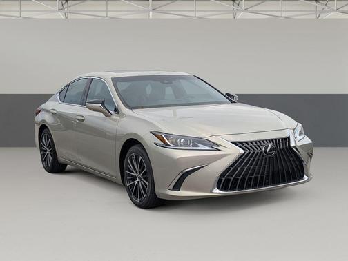 2023 Lexus ES 250 Base
