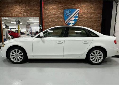 2009 Audi A4 2.0T Premium Plus quattro