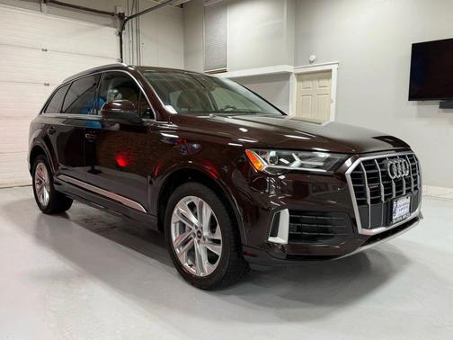 2021 Audi Q7 55 Premium Plus