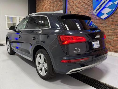 2019 Audi Q5 2.0T Premium Plus