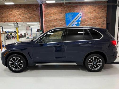 Bluestone Metallic 2018 BMW X5 xDrive35i