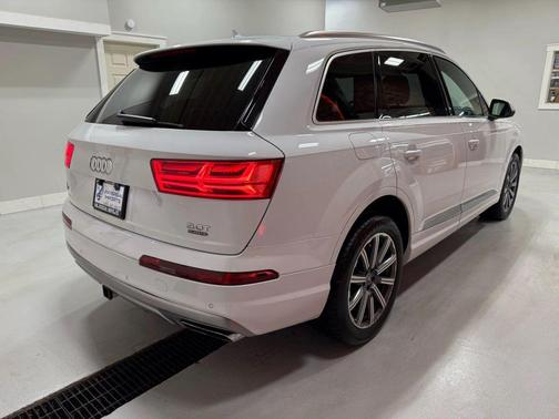 2018 Audi Q7 3.0T Premium Plus